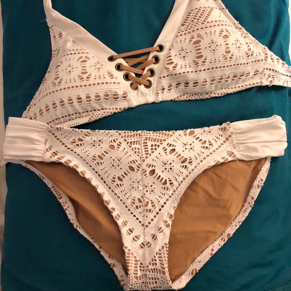 Becca bikini